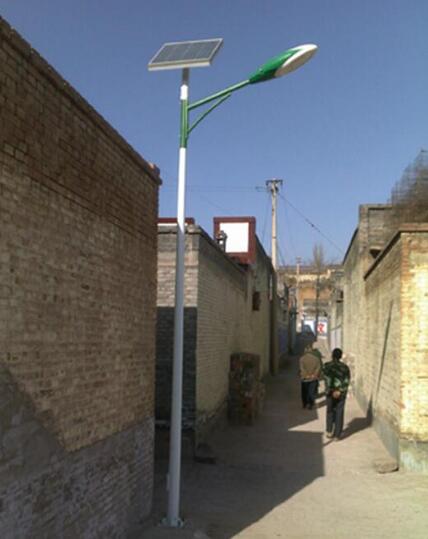 为什么说扶贫项目建设中老百姓都说太阳能led路灯好啊?-明思维照明