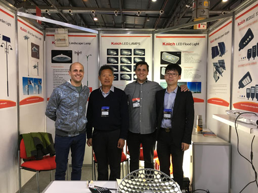 张总带队展会
