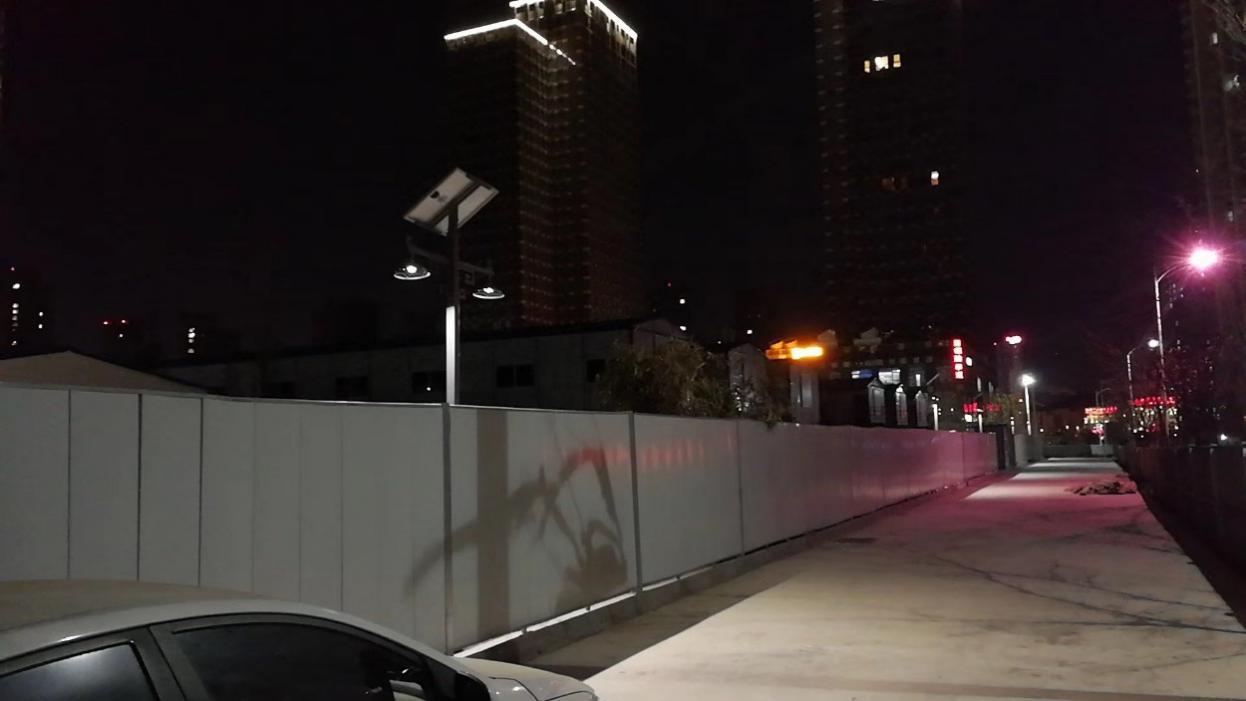 太阳能庭院灯
